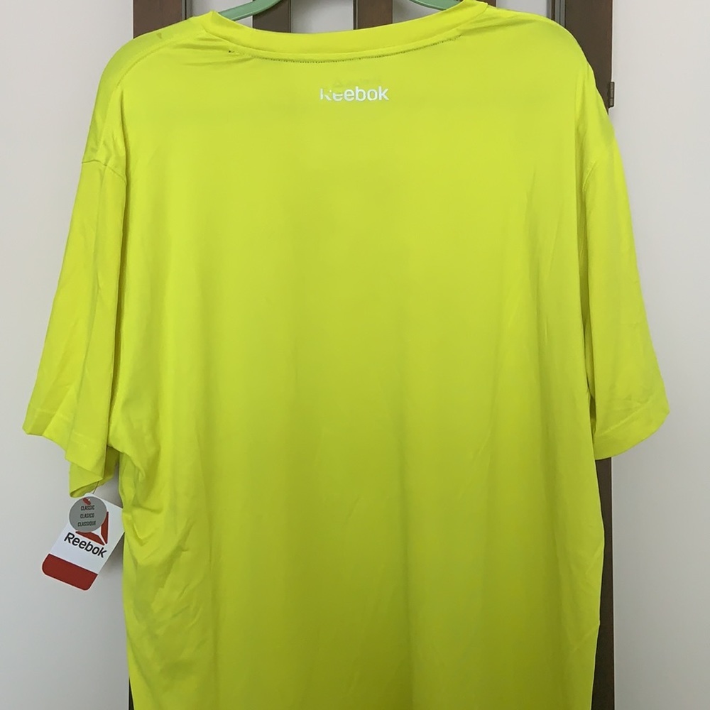 Reebok Crewneck Shirt - Picture 2 of 2